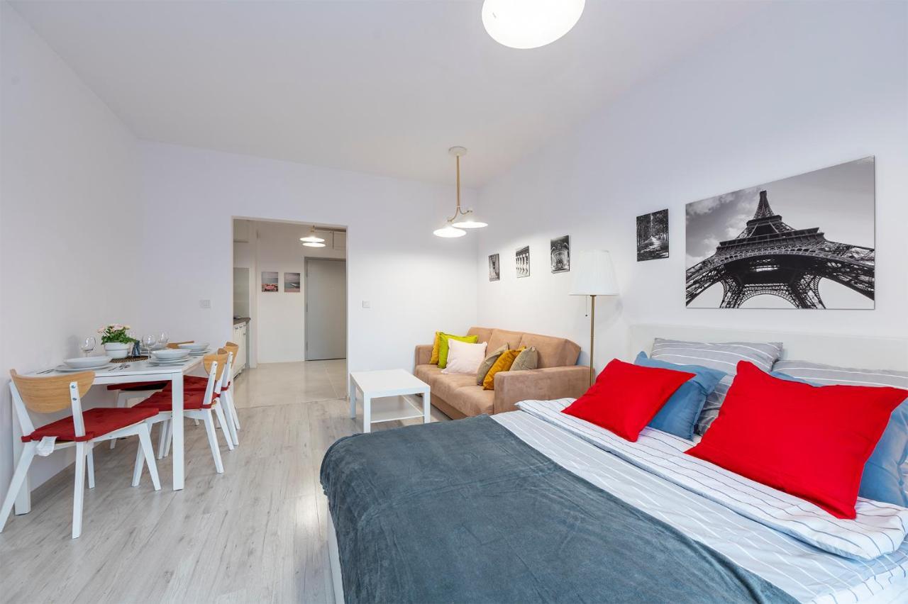 Luxury In City -3- Studio Bright & Secure Free Parking Łódź Exterior foto